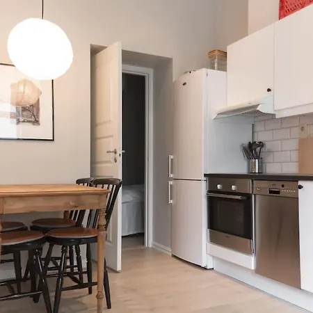 Dinbnb I Everything Need - 4 Minutes To The Train! * Bergen